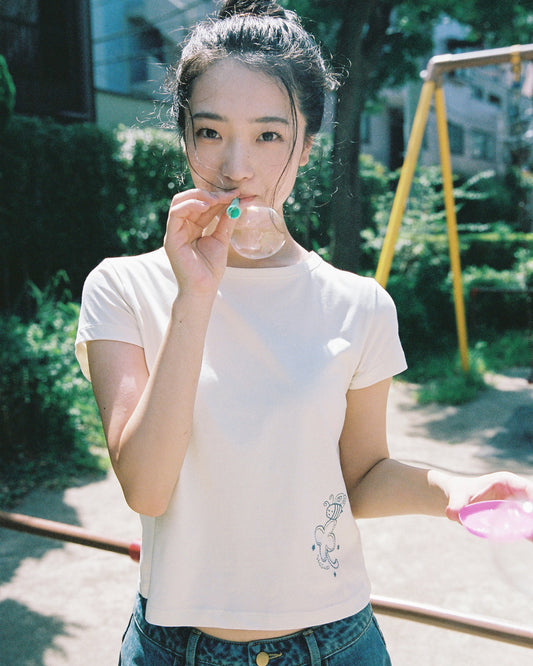Lucky Bee Embroidery Tee (Cream)